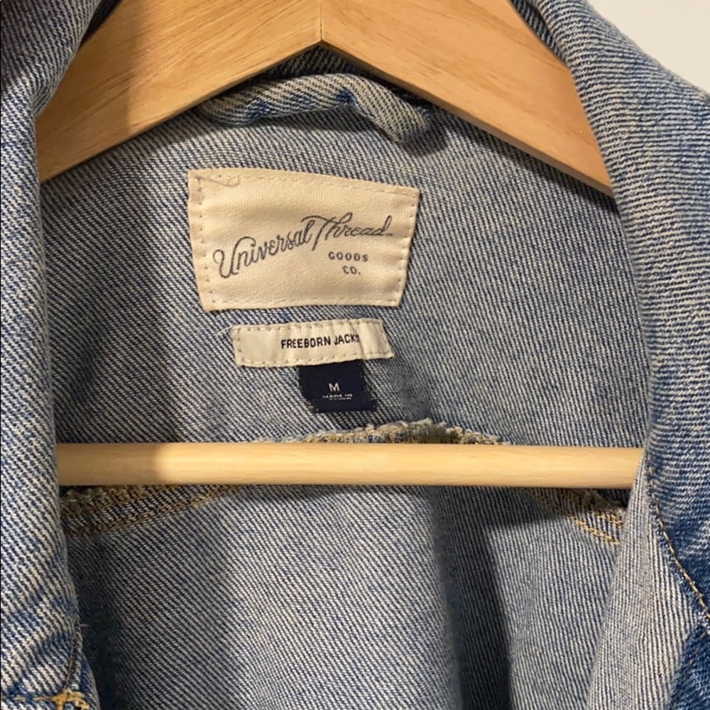 Denim jacket - Picture 3 of 5